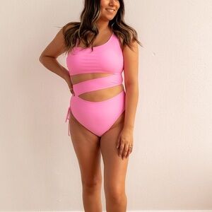 NEW GRACE + EMMA paradise radiance monokini in pink Pearl Shoulder Strap Large